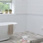 Zen bathroom with bathtub