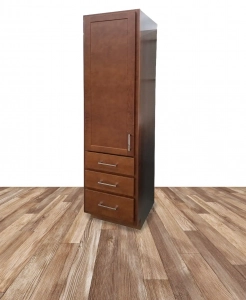 Auburn Maple Linen Cabinet – Closeout