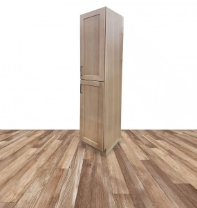 Evermore Shaker Oak Linen Cabinet