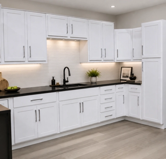 Georgetown Shaker White Kitchen Cabinets