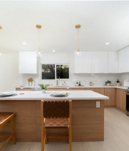 Sterling Light Oak Kitchen Cabinets (2-3 Week Lead Time)