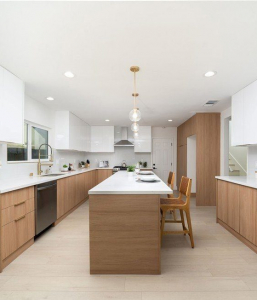 Sterling Light Oak Kitchen Cabinets (2-3 Week Lead Time)